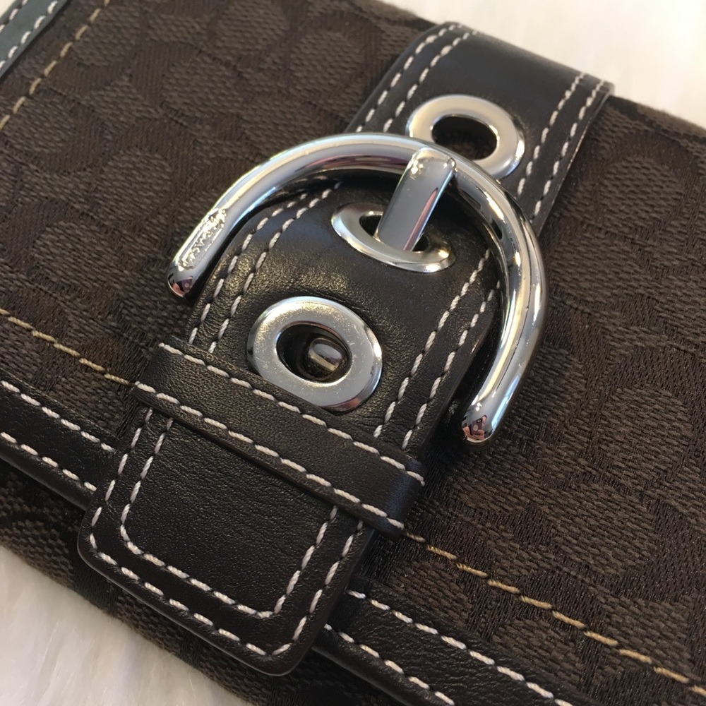 COACH Signature Soho Buckle Wallet - Brown NWOT